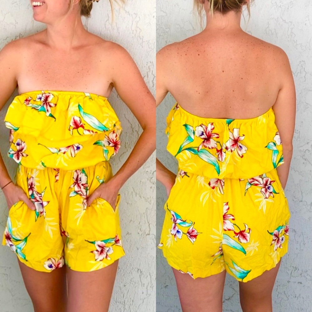 SALE❤️ Stunning Vintage Hand Made Maurice Michaels Hawaiian Strapless Romper